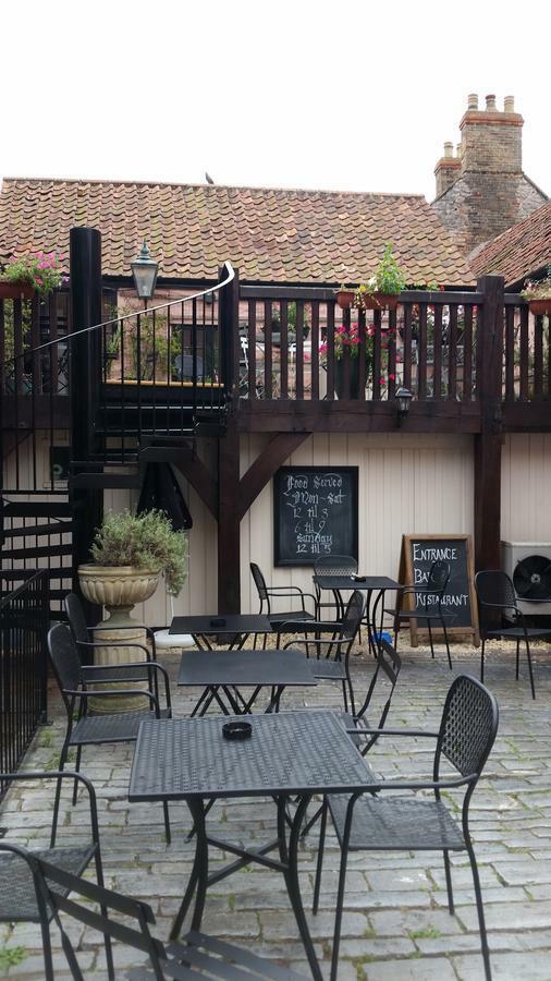 The City Arms Wells Exteriér fotografie